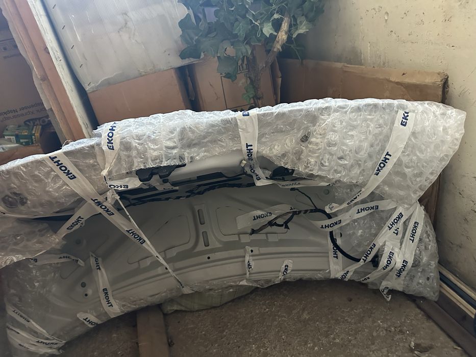 Заден капак Е90 Сив Pre Face