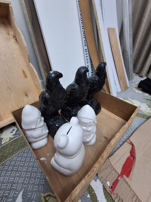 копилка         .