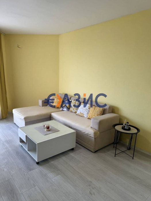 Продава се Двустаен апартамент в Обзор - 68 кв.м за 540 €/кв.м - Снимка #2