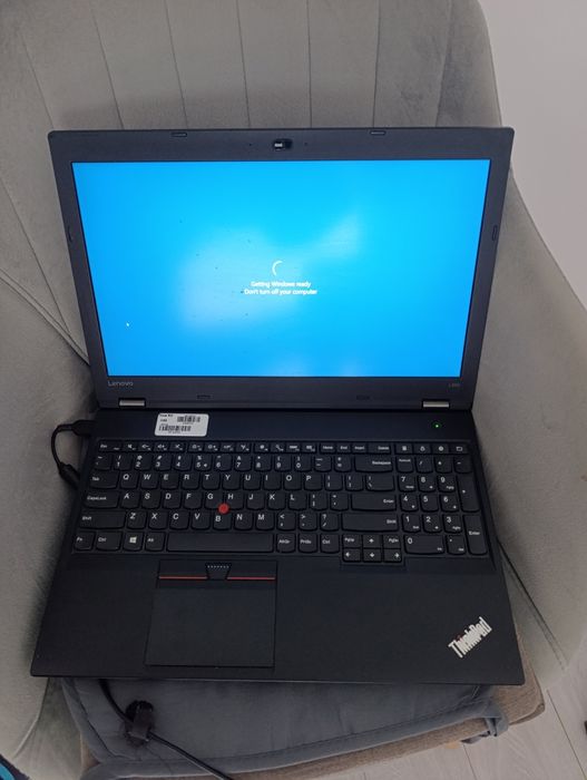 Laptop Lenovo ThinkPad L560 - i5, 16GB RAM, Windows 10 Pro - Ideal Șco