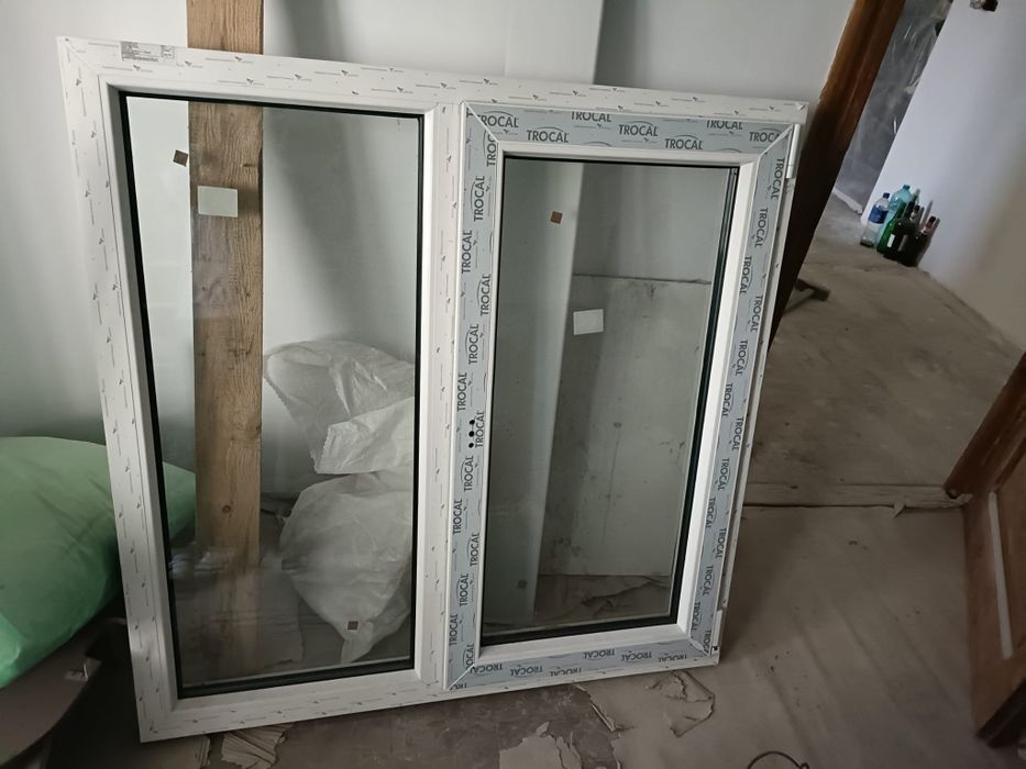 Vând geam termopan 116x116