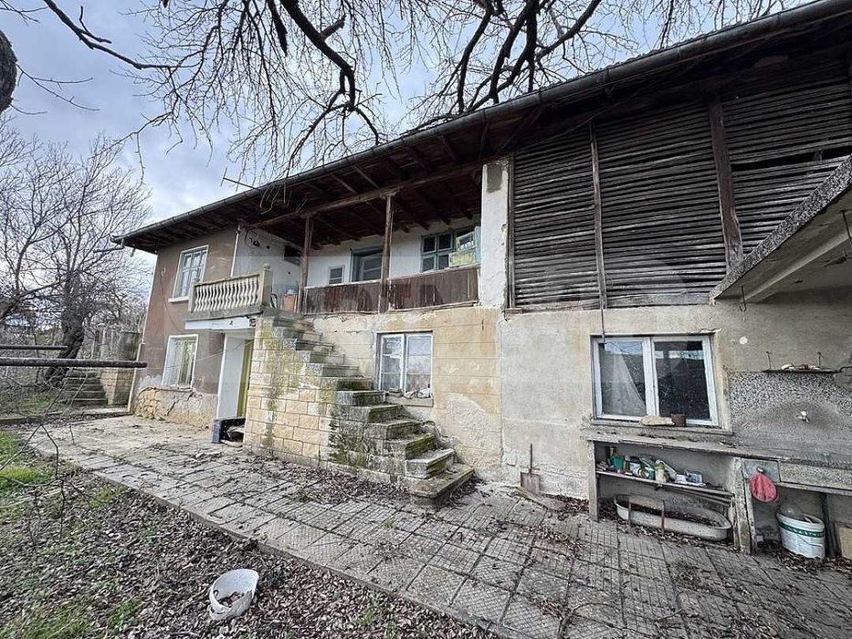 Продава се Къща в с. Джулюница, Област Русе - 160 кв.м за 75 €/кв.м - Снимка #3