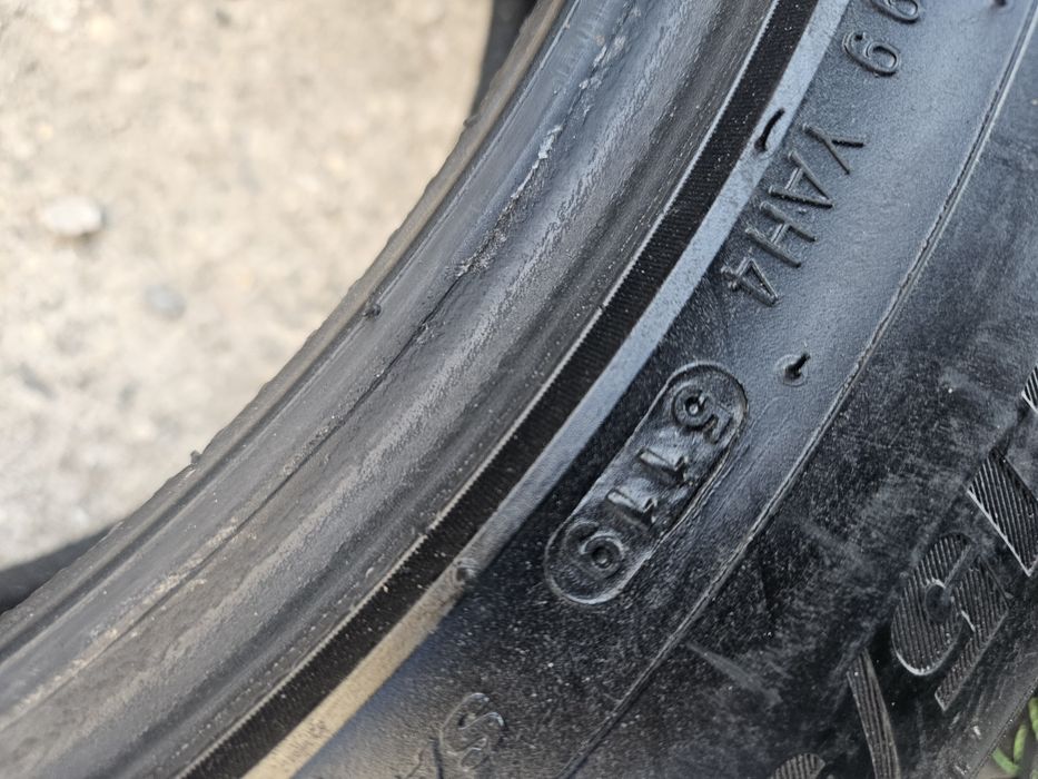 Гуми 215/55/17 Дот19