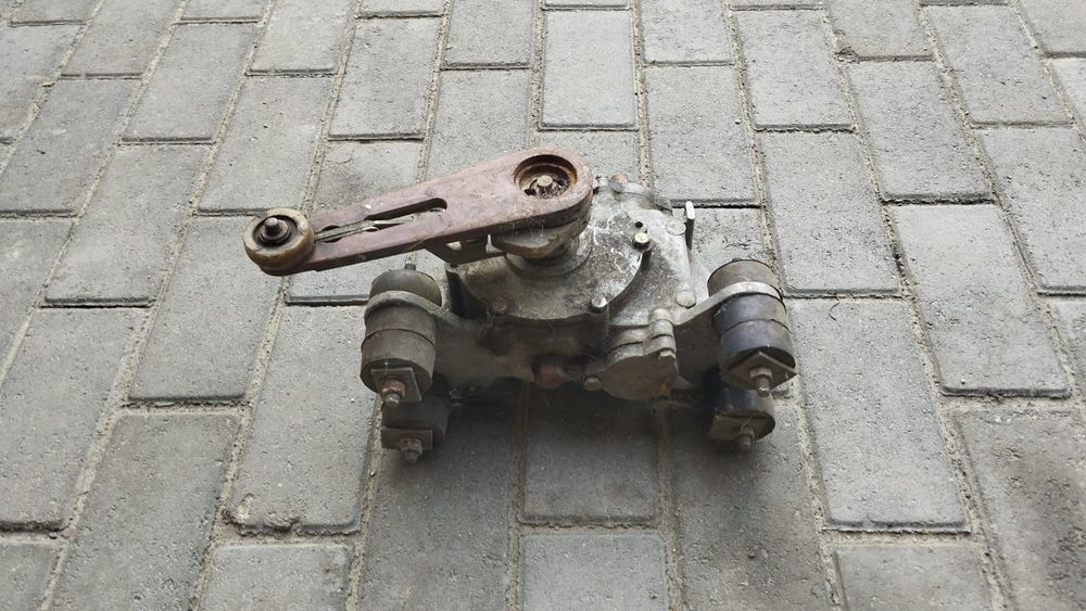 Продам редуктор червячный