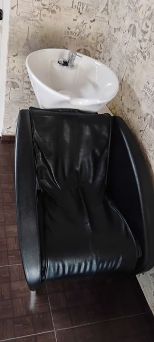 Mobilier/Aparatura salon Infrumusetare