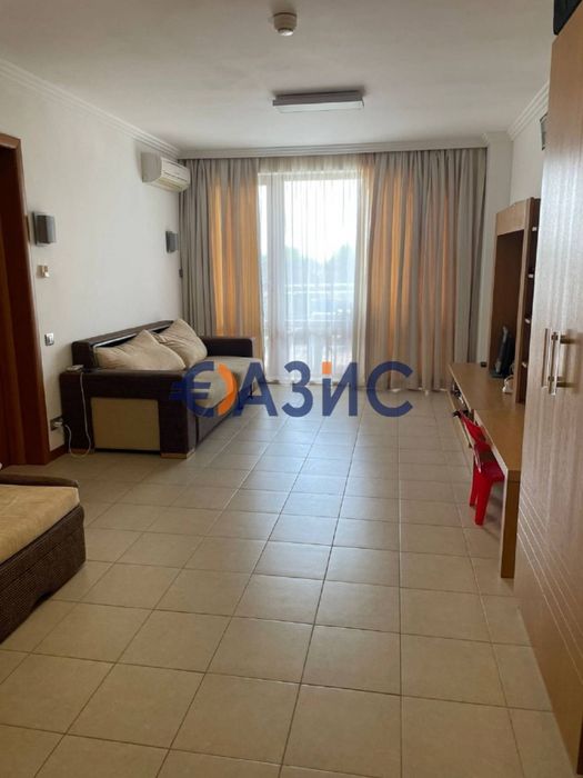 Апартамент с 1 спалня в луксозен СПА комплекс "Емералд", Равда,