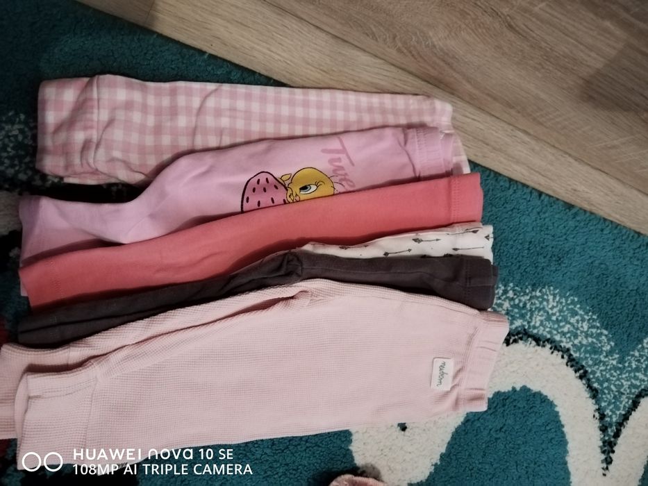 Дрешки за момиче