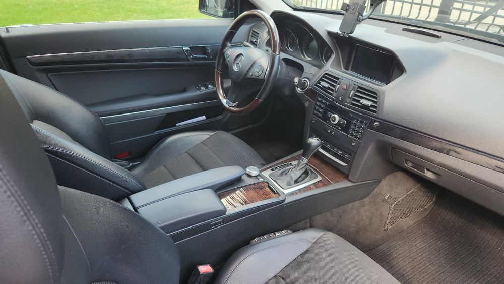 MERCEDES-BENZ E-Class 2010 — imagine 5