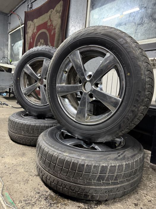 Продам диск на 16 камри