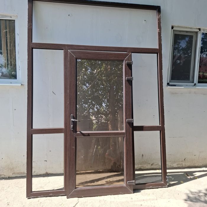 Пропродам витраж в отличном состояние