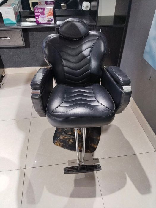 кресло для парикмахера