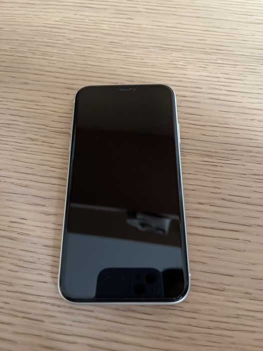 Iphone 11 акумлятор 76 64гб