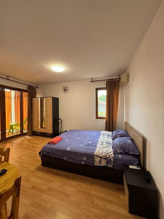 Дава се под наем Двустаен апартамент в Созопол - 55 кв.м за 2932.5 € - Снимка #1