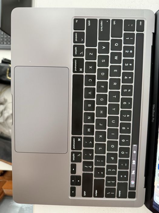 Macbook pro 2020/i5/8/512/ful box