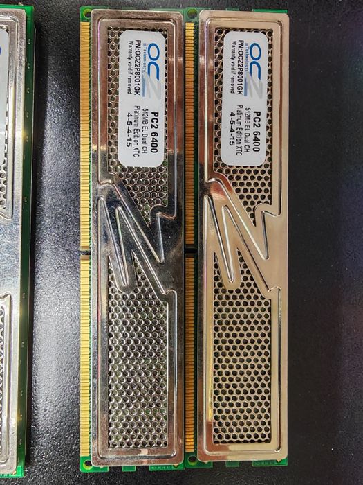 DDR2  OCZ  PC2 6400 CL4 colectie