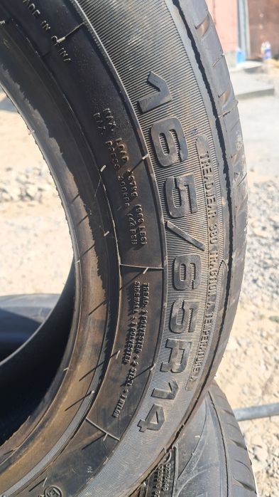 Покрышка автомобильный