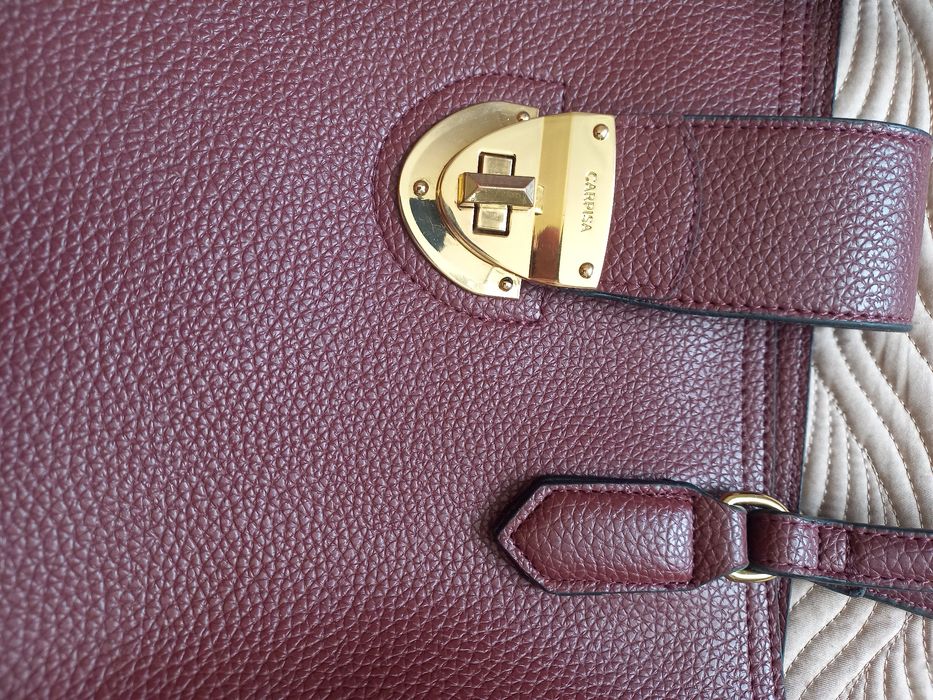 Продам сумку Carpica