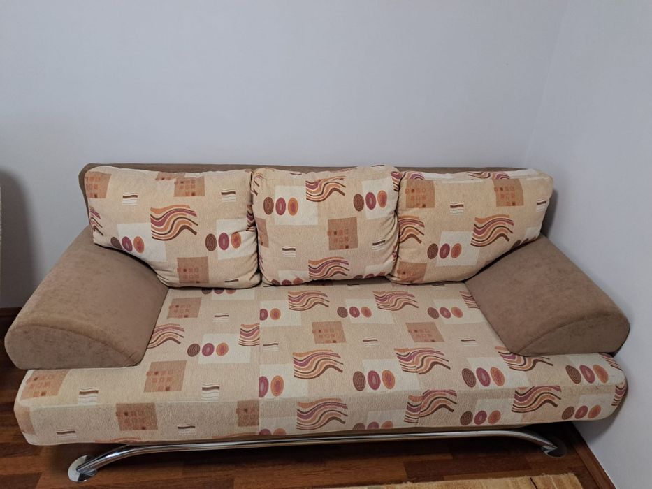 De vânzare urgent canapea