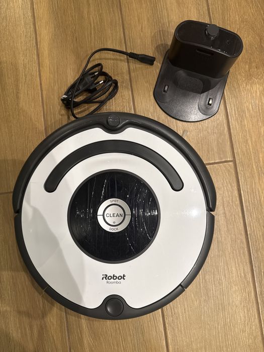 iRobot Roomba 675