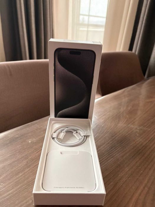 iPhone 15 Pro Max 256GB Black Titanium