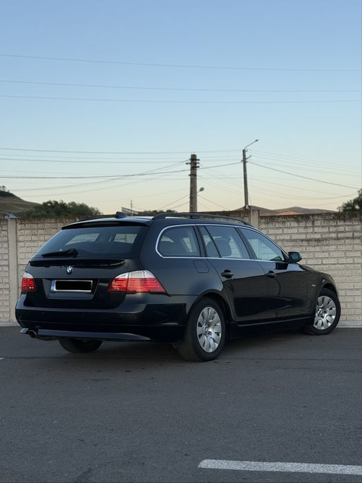 Dezmembrez seria 5 bmw e61/e60 520D 177cp lci facelift