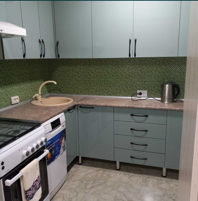 Большая 2х комн. Два балкона 2*6 и 2*3.