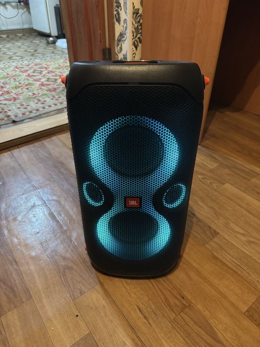 JBL PARTYBOX 110 стерео