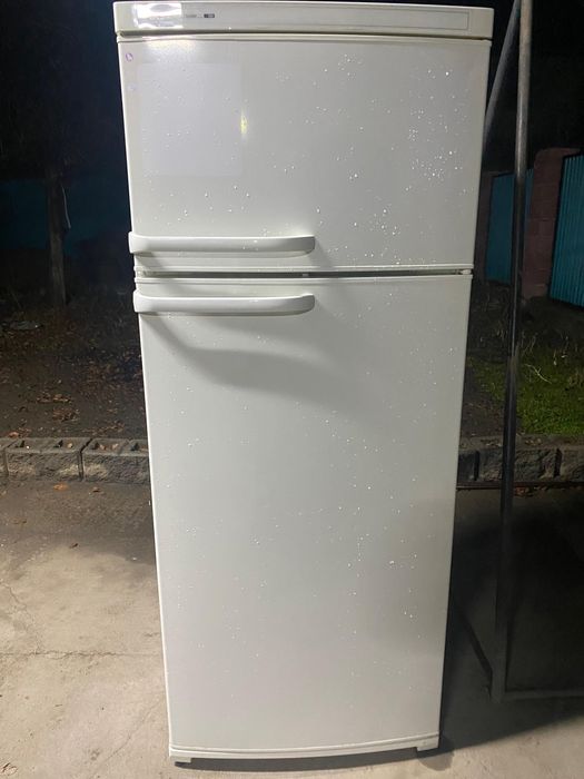 Холодильник продам