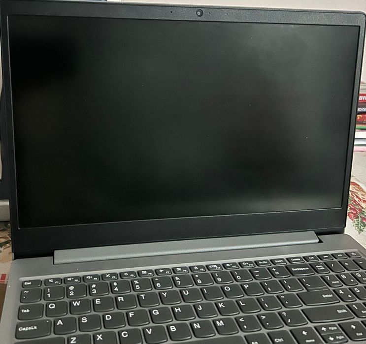 Laptop lenovo ideapad + încărcător original
