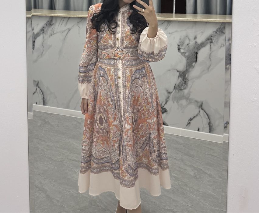 Продам новое платье