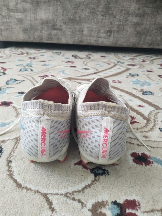 Бутсы  40 размер