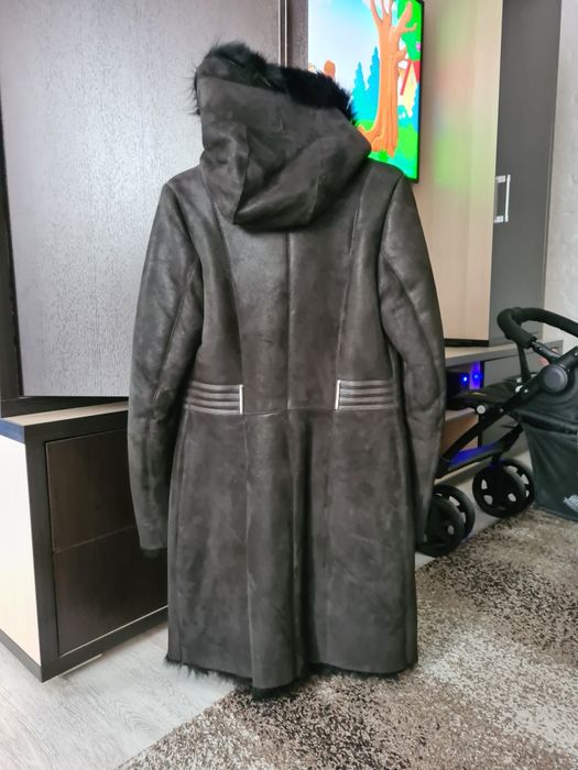 Женская дубленка