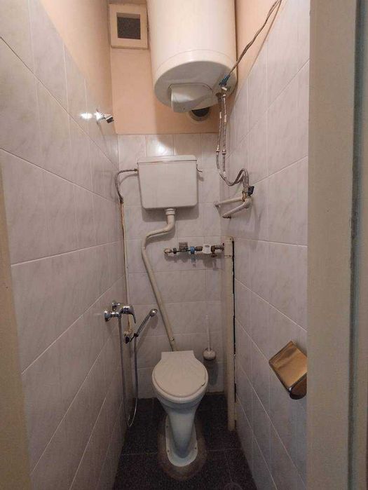 продавам 3-стаен апартамент в Центъра