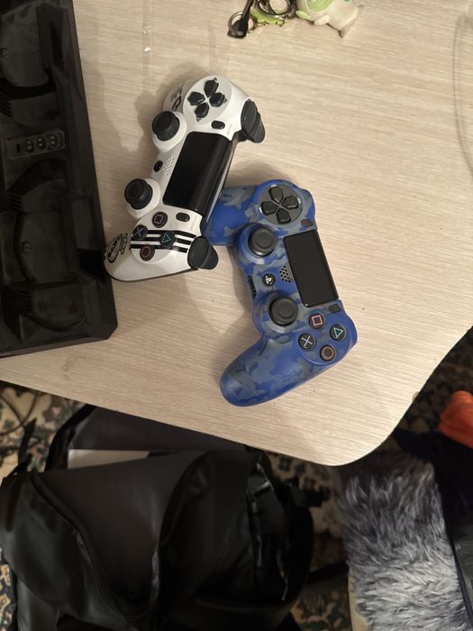 Продам или обменяю пс4