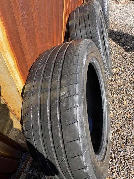 Продам резину летнюю 235/55/19