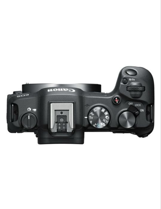 Фотокамера Canon EOS R8 Body черный