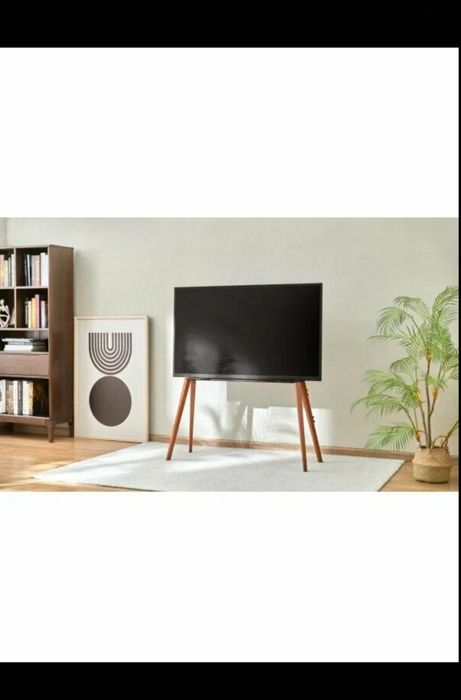 Ajoyib televizor stoyka sotiladi