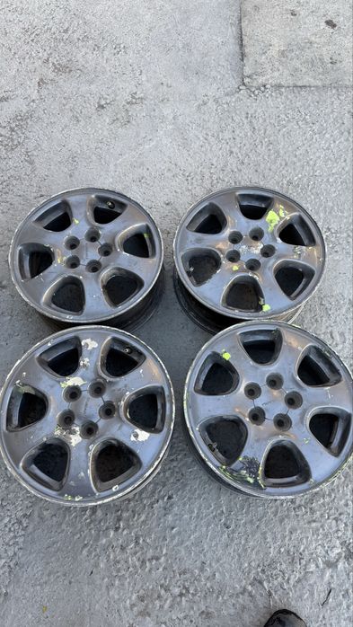 Продам диски от субару