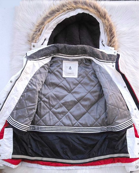 Дамски ски екип Gaastra и PROTEST 4000mm размер S-M