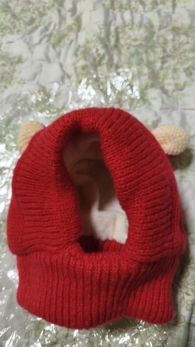 Шапочка для собачки теплая