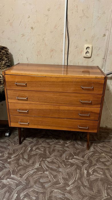 Продам мебель и вещи