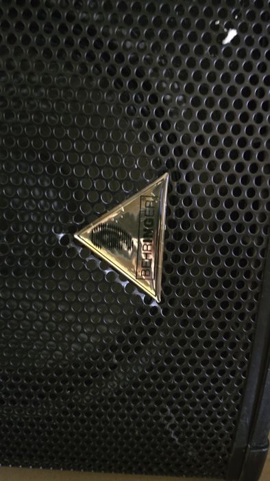 Set 2 Boxe  Eurolive E1220(400w) + Amplificator  Newjomo pw-20B