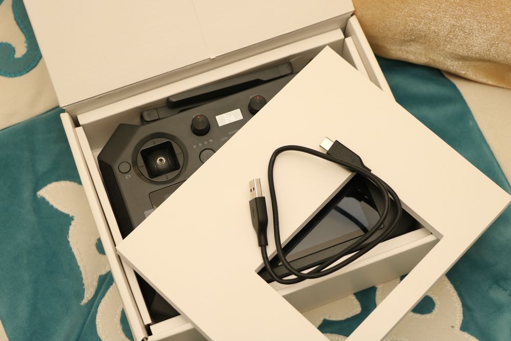 Fimi пульт Фими нави дисплейный дрон квадракоптер