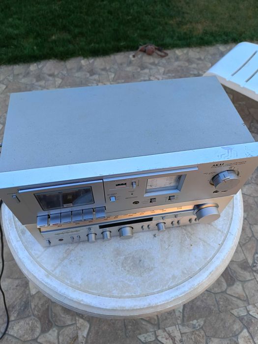 Усилвател и дек "AKAI"