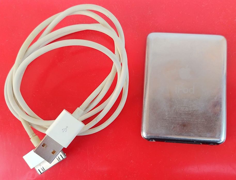 Apple iPod Touch 8Gb iPod Nano 3rd generation 8Gb A1236