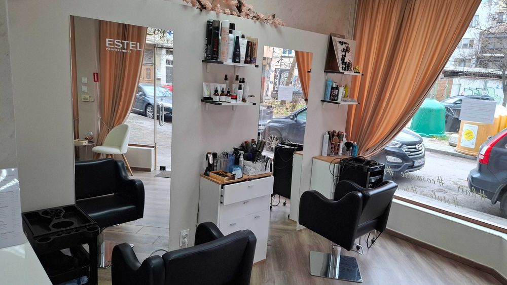 Дава се под наем  в Пловдив, Кършияка -  кв.м за 548.25 € - Снимка #2