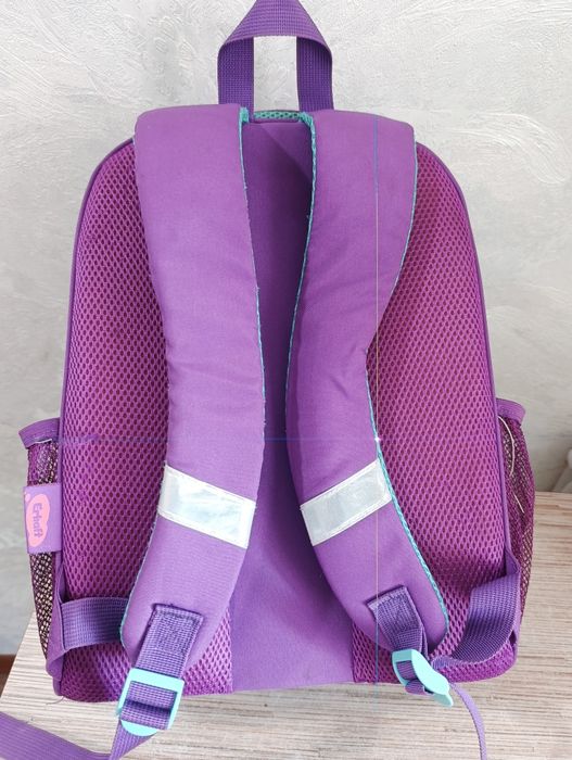 Продам школьный рюкзак.