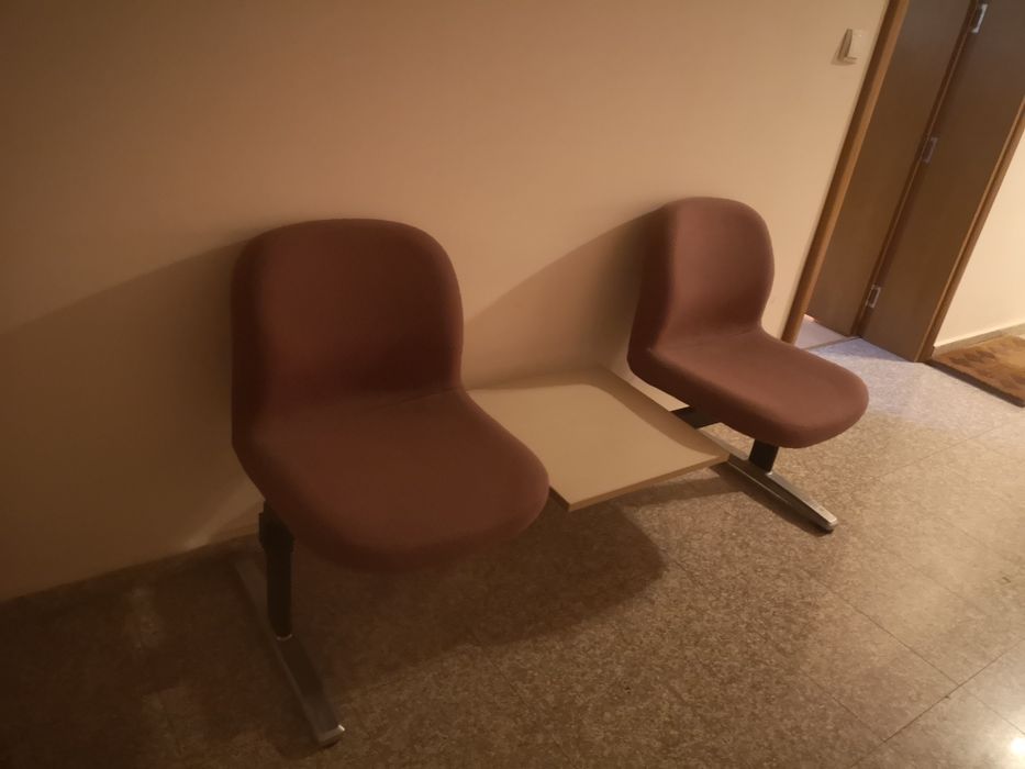 Офис столове - 15 броя (15лв./бр.) + 2 комплекта (2 стола с маса)