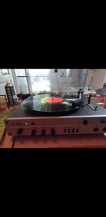 Pikup RFT PA2040 cu amplificare.nu are boxele.