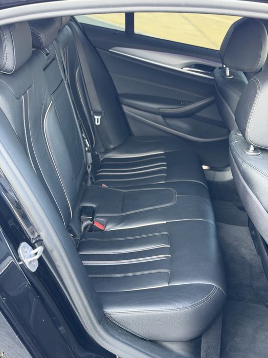 BMW Seria 5 G30 520
